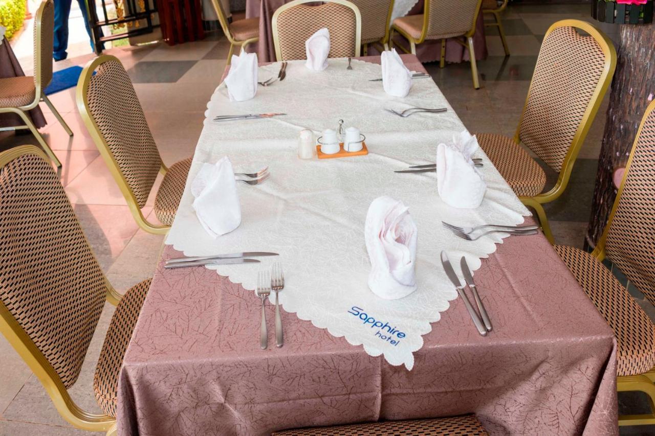 Sapphire Hotel Entebbe Kajansi Buitenkant foto