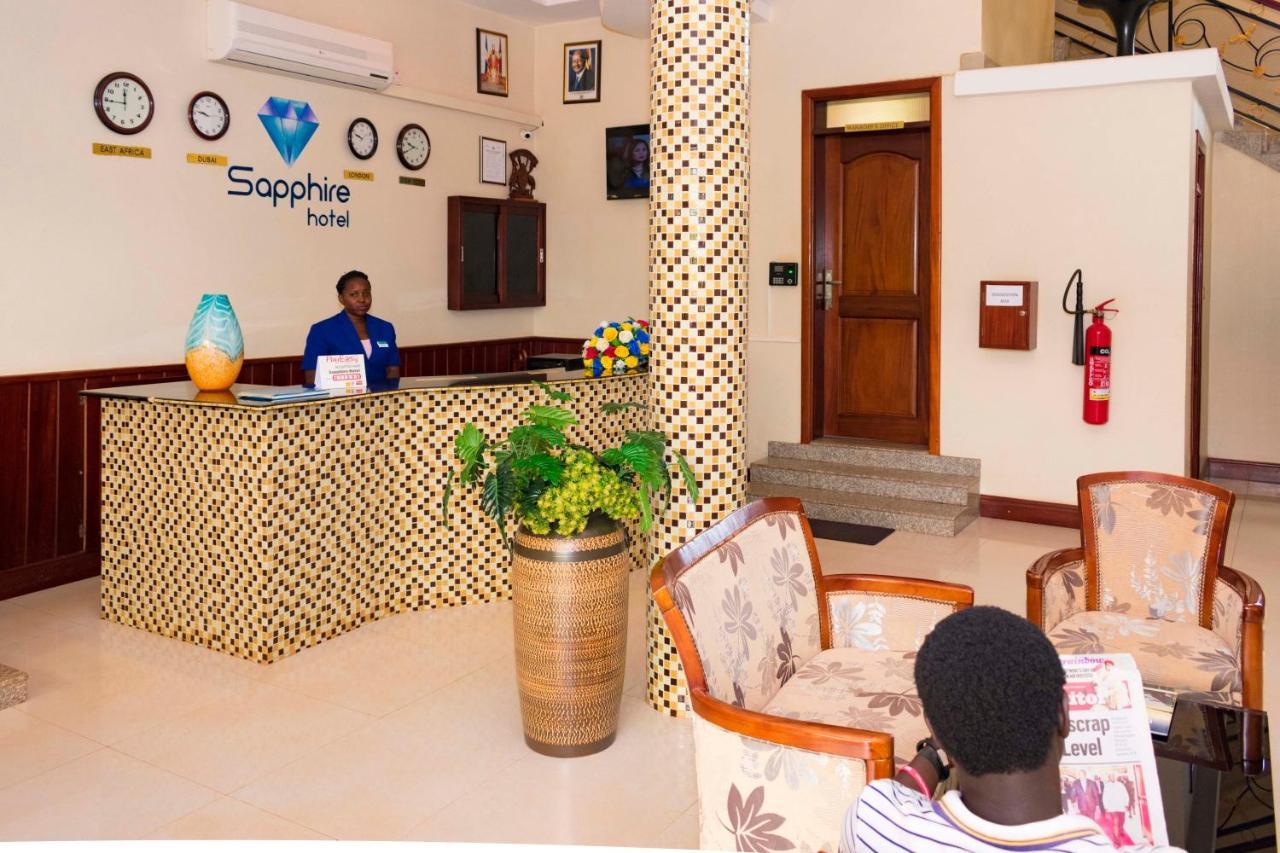 Sapphire Hotel Entebbe Kajansi Buitenkant foto